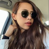 ilianaservin1