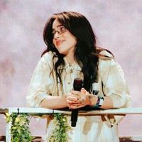 we_love._billie_eilishhh