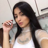 thaynaazinha