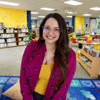 thecontouredlibrarian