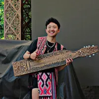 Dj sape dayak x mama muda