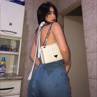 agathaolive_r