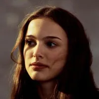 everyone under this sound is so hot help