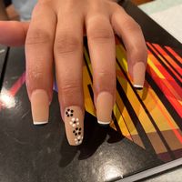 anmolnailsalon