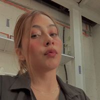 estherniett03
