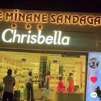 minane_chrisbella