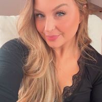cherrrybomb__