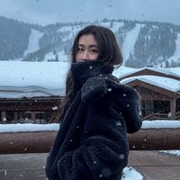 heyitslaure