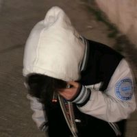 itz_..chuzza