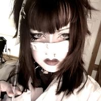lovelyzen.cos