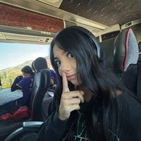 bootycheeksonthesink