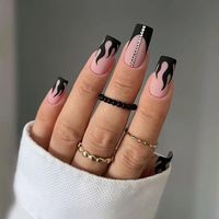 zaini_nail_designs