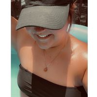 elizabeth_reads_here