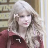 Sabrina carpenter Manchild backing vocals