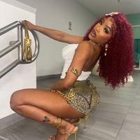 showgirlneek