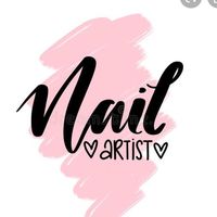 heathers_nails
