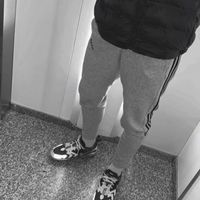 userr4152627