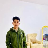 user1826135125983