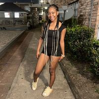 sharonrochez17