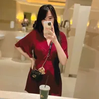 Udah putus jangan cemburu