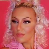 alex94_makeup_artist