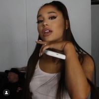 ariana_mc27