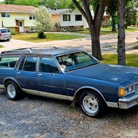 that83pontiacwagon