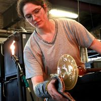 broken_plates_jewelry