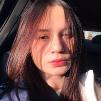 alii_davalos_