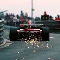 f1.stories.4