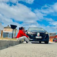 la_chica_del_mazda_negro