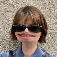 chloetroast