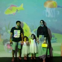 suara asli - santi outfit