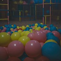 dead_mall by rarikari