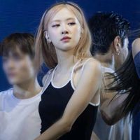 roae.and.blackpink