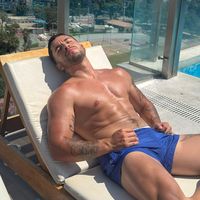 michaelsantacruz.199509