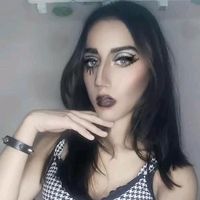 avril_mansonmakeupartist