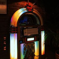 the.aux.jukebox