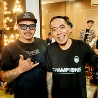 suara asli - PENGGUNA SEKITAR