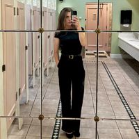 im sorry dont look at him