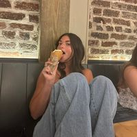 julia.levinson