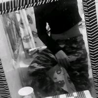 selena.3