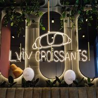 lvivcroissants_flr