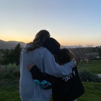_brookeandhen