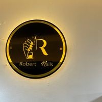 robertnails2
