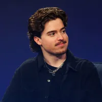 Follow me lmao Trevor.fahnstrom