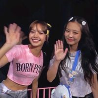 lisajennie3027