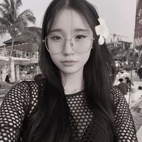 girlwholiveswitheyeliner