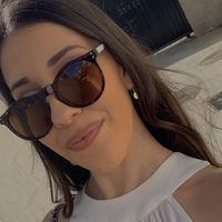 adrianarezaa