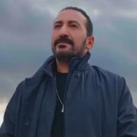 Ali ata sevmez olaydım